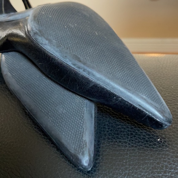 Coach black pointy toe heels. - Picture 8 of 12